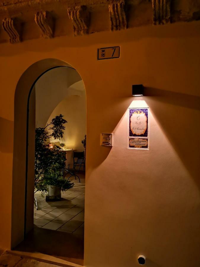 B&B Corti Carmela กัลลีโปลี ภายนอก รูปภาพ