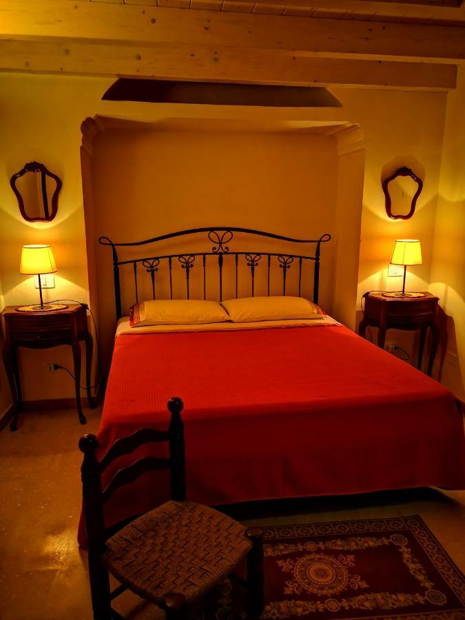 B&B Corti Carmela กัลลีโปลี ภายนอก รูปภาพ